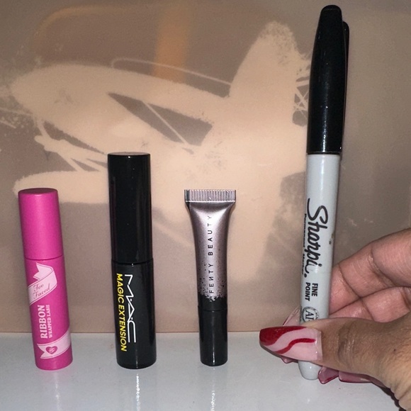 Sample Mascara bundle - Picture 2 of 3